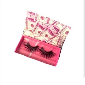 Mink lashes